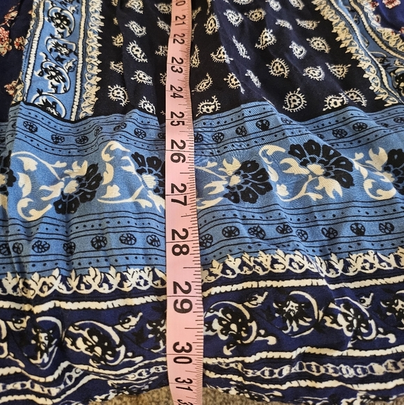 Entro LG Blue Floral Boho Sleeveless Tapestry Tunic Top - Picture 9 of 9